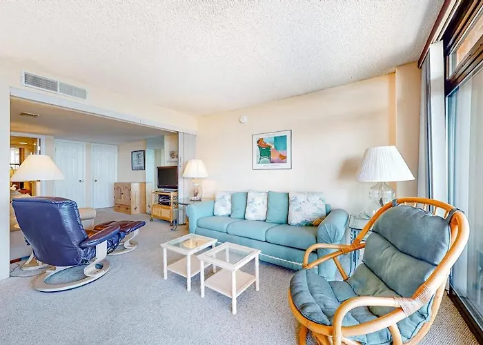 Holiday home Oceanfront Getaway With Free Wifi A Private Washer & Dryer Shared Pool & Tennis *